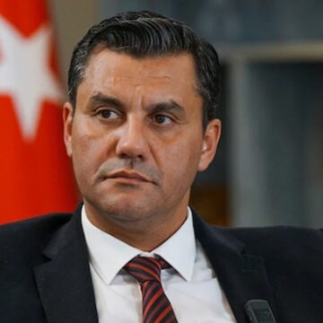 Ferdi Zeyrek’in annesi fenalaştı