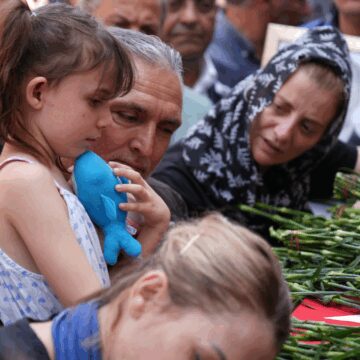 Ferdi Zeyrek’in ikiz kızlarının son isteği duyanları ağlattı
