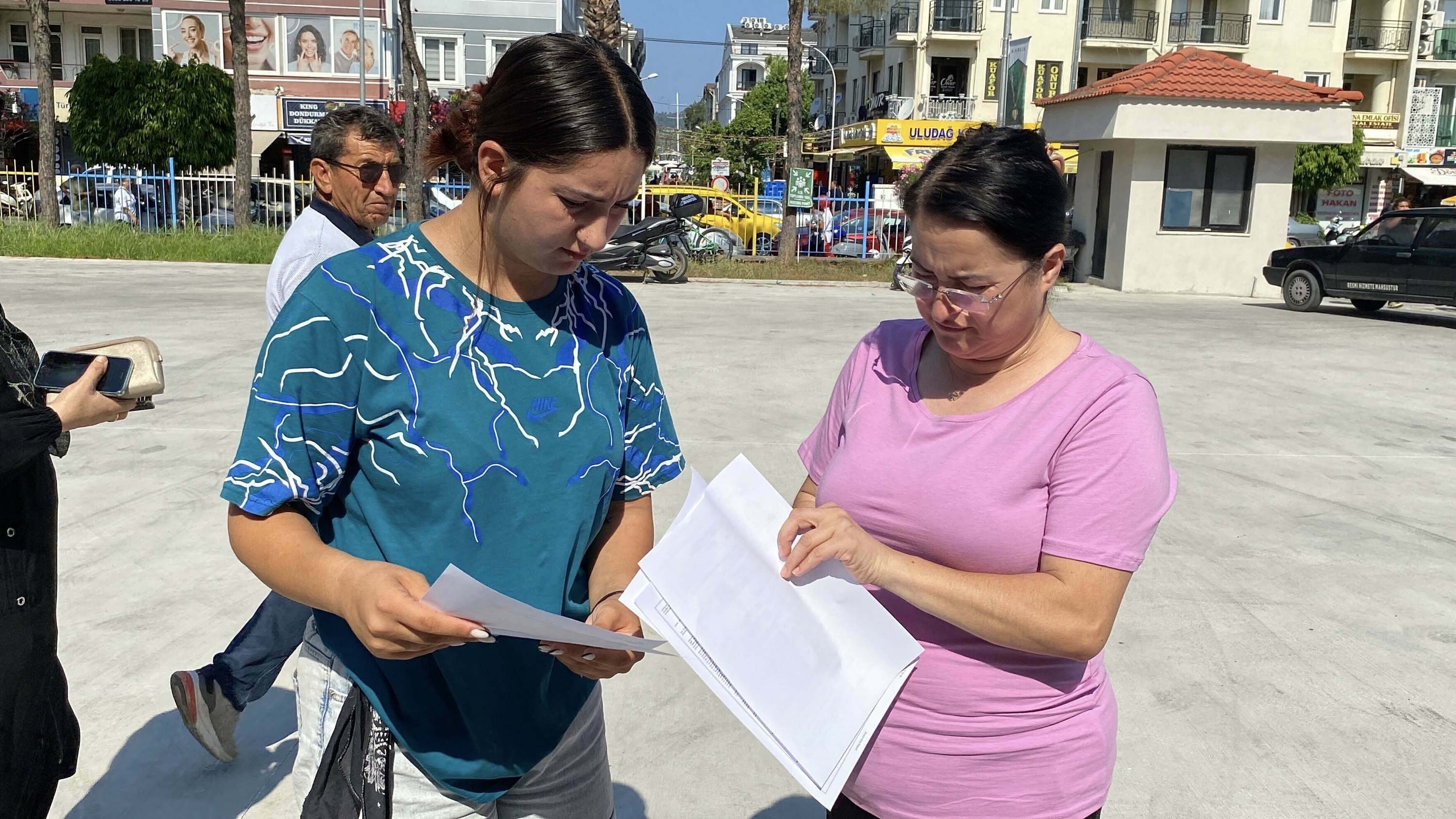 Fethiye’de anne-kız aynı sınavda ter döktü