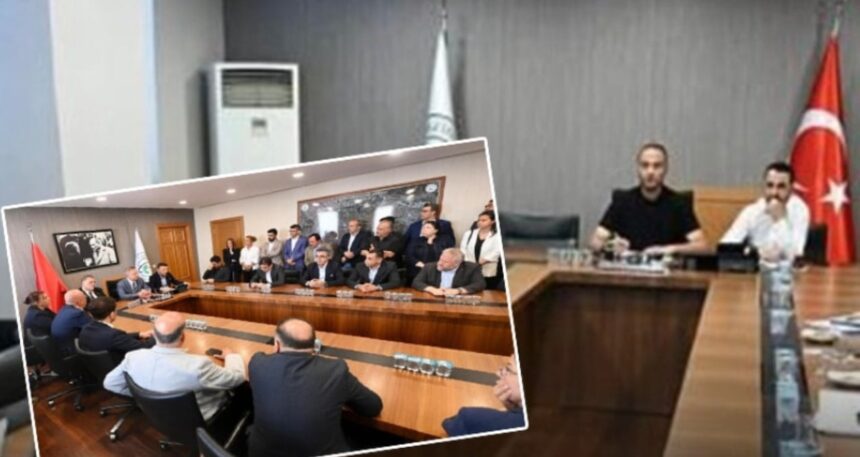 FETÖ’yü öven AKP’li isim Atatürk’ten rahatsız oldu