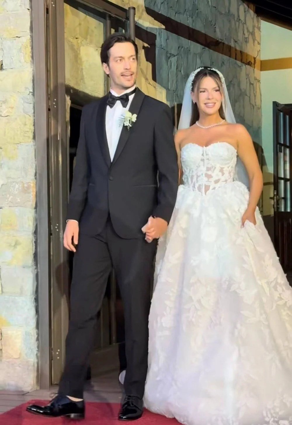 Feyyaz Şerifoğlu ile Merve Dinçkol evlendi