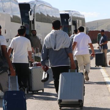 İran’dan tahliyeler sürüyor: Ummanlılar Trabzon’a doğru yola çıktılar