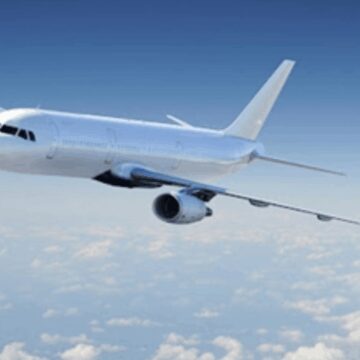 İsrail hava sahasını uçuşlara kapattı