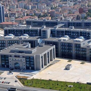 İstanbul’da ilginç olay: Sahte evrakla dolandırıcılık yapan avukat adliyede yakalandı