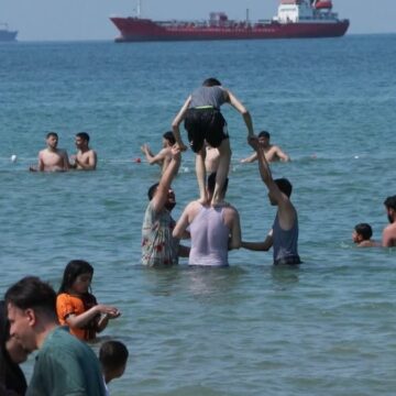 İstanbul’da kalanlar oraya akın etti…