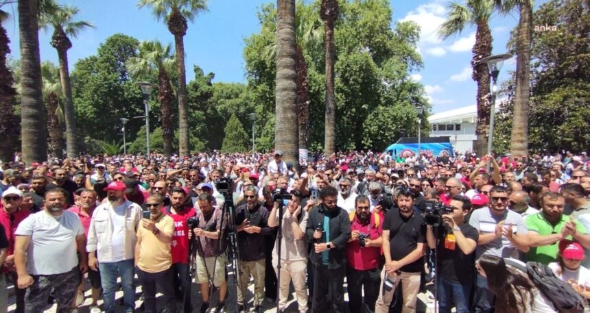 İzmir grevinde işçiler belediyenin teklifi için sandık kuruyor!