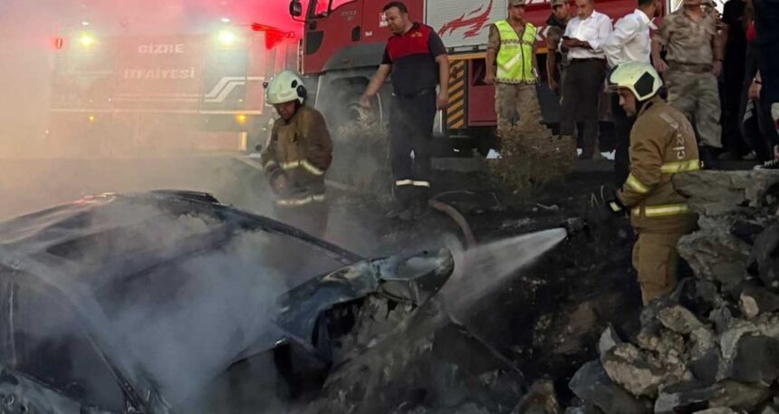 Kayaya çarpıp alev alan otomobilin sürücüsü öldü