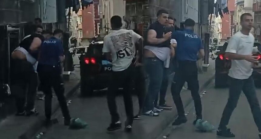 Kayınbirader kaldırım taşıyla yeğenine saldırdı