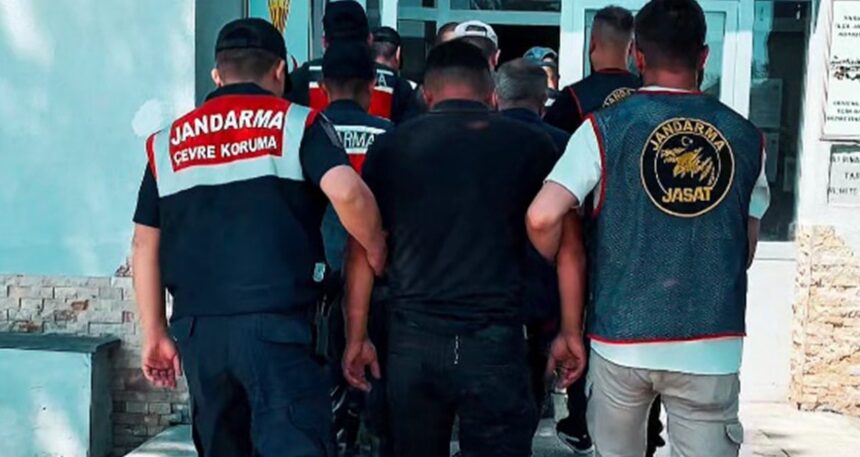Kayseri’de köpek dövüştüren 8 şüpheli yakayı ele verdi
