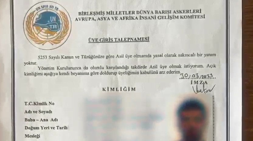 Kendilerini general olarak tanıtan dolandırıcılar tutuklandı