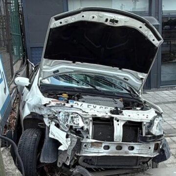 kocaelide-devrilen-otomobildeki-yolcu-yaralandi-pkCGGYJ5.jpg Kocaeli’de devrilen otomobildeki yolcu yaralandı