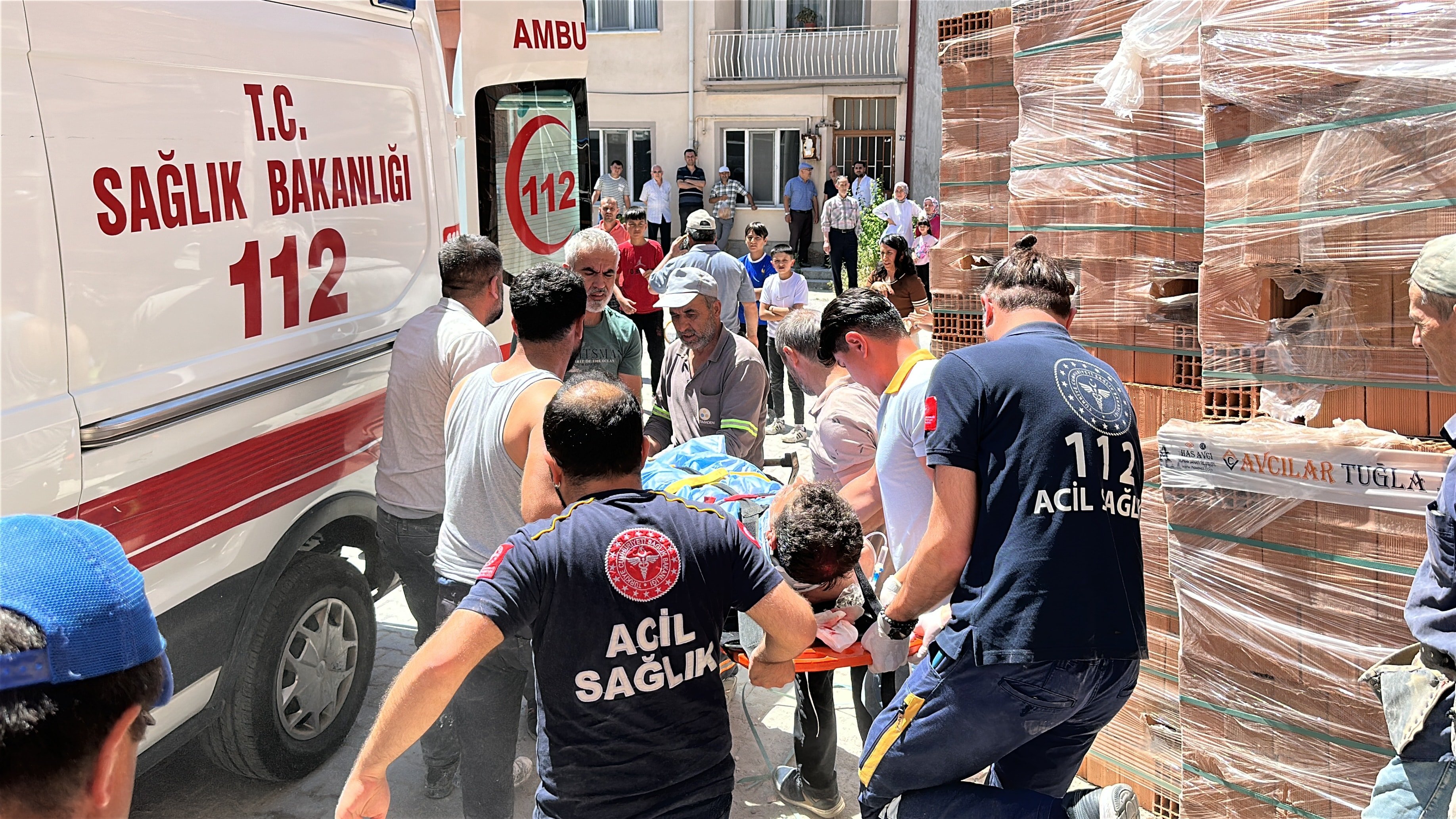 Kütahya’da inşaat işçisi elektrik akımına kapıldı: Durumu ağır