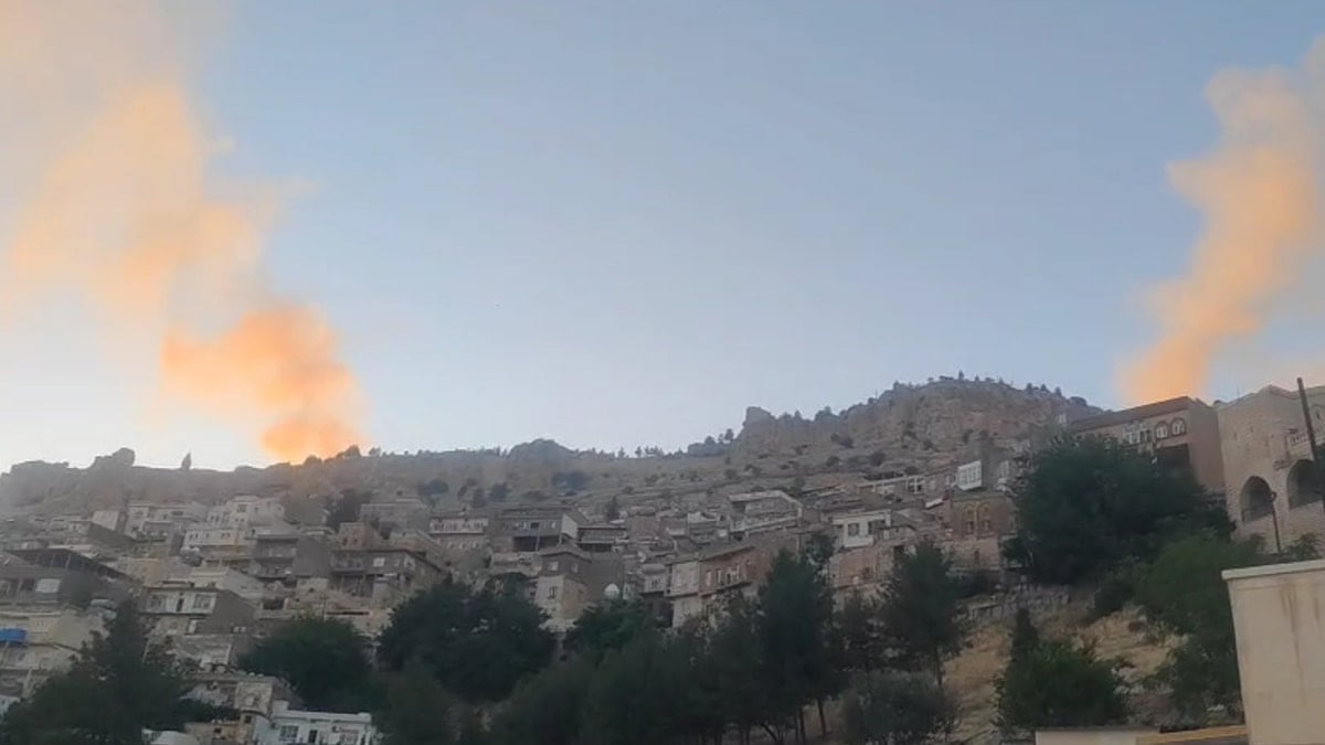 Mardin Kalesi eteklerinde peş peşe yangınlar