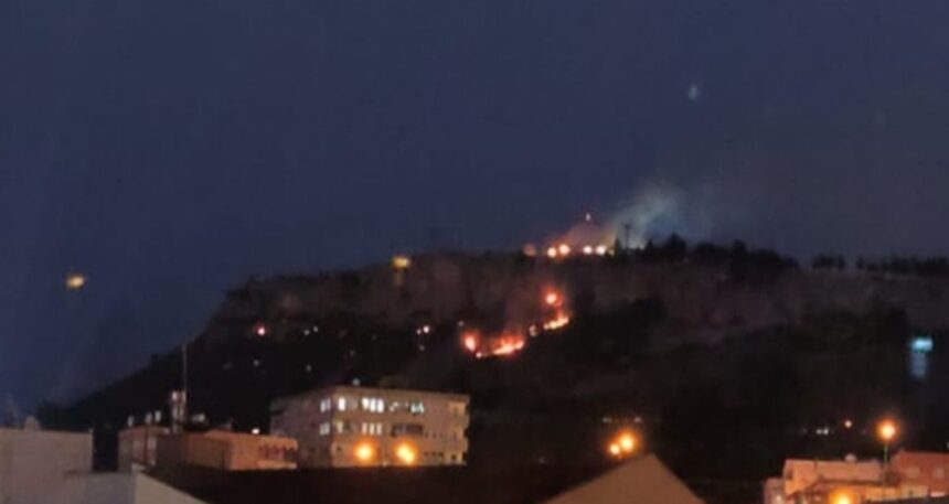 Mardin Kalesi eteklerinde peş peşe yangınlar