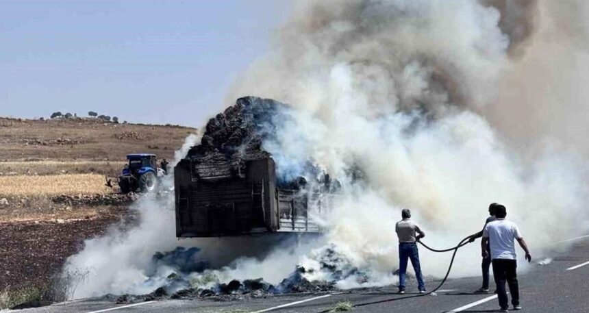 Mardin’de Saman Yüklü TIR Alev Aldı
