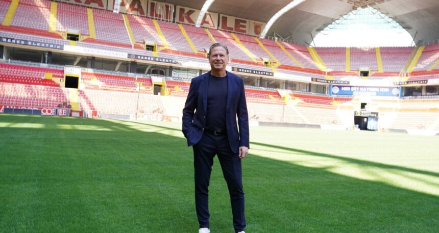 Markus Gisdol’un ekibi belli oldu