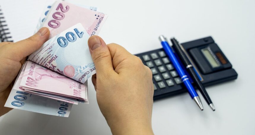 Memur ve emekli zammı için geri sayım başladı: Kulislerde 3 senaryo konuşuluyor