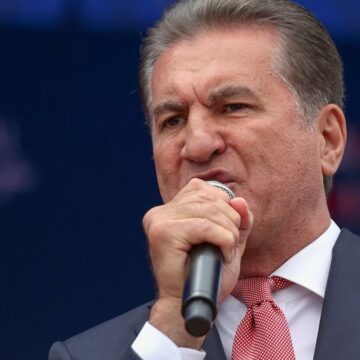 Mustafa Sarıgül: Bayburt bugün CHP’yi bağrına bastı