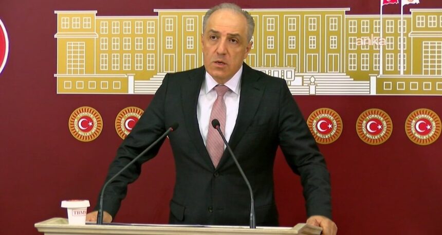 Mustafa Yeneroğlu: Binlerce gemiyle Gazze’ye doğru hareket etme zamanı çoktan gelmiştir