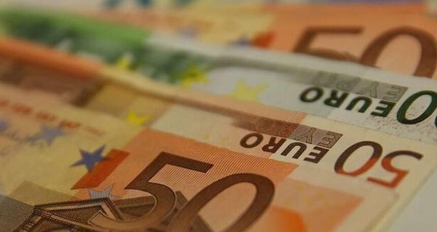 O ülke de Euro’ya geçiyor