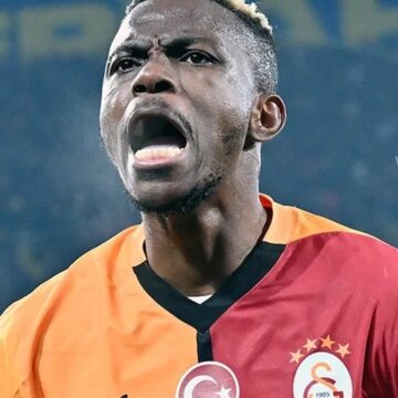 Osimhen’de işler yine sarpa sardı!