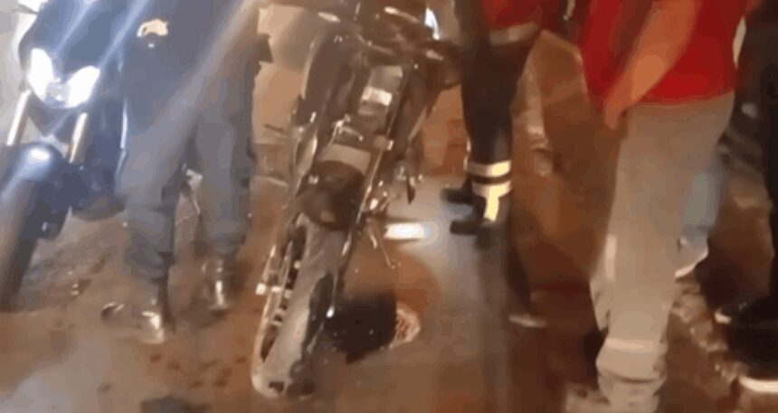 otomobil-ile-carpisan-motosikletin-surucusu-oldu-nKQTnz3n.jpg Otomobil ile çarpışan motosikletin sürücüsü öldü