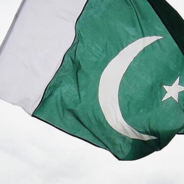 Pakistan’da askeri konvoya saldırı: 13 ölü