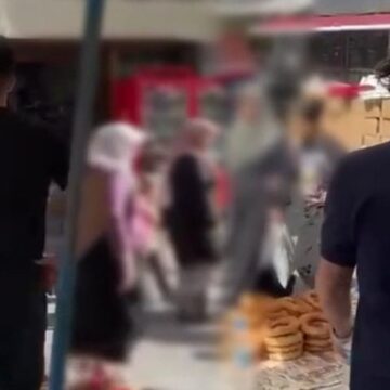 Polis simitçi ve pazarcı kılığına girdi: 12 kapkaççıyı yakaladı