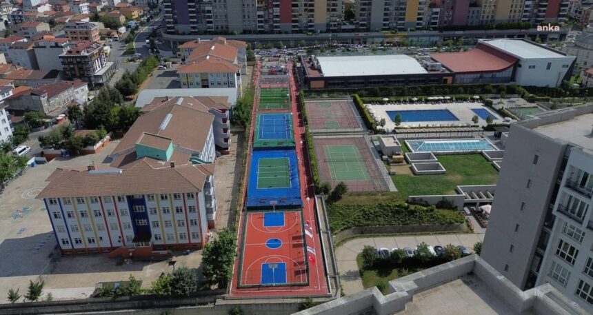 Sancaktepe’de bir parka Sırrı Süreyya Önder’in adı verildi
