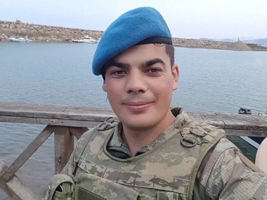 Şehit çocuğuna Aziz Yıldırım sürprizi