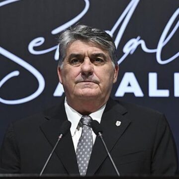 Serdal Adalı’dan ‘Dikilitaş projesi’ açıklaması