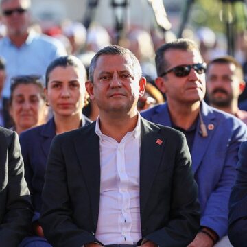 Silivri’de ‘kurultay’ trafiği: Özgür Özel görüşme sonrası ne açıklama yapacak?