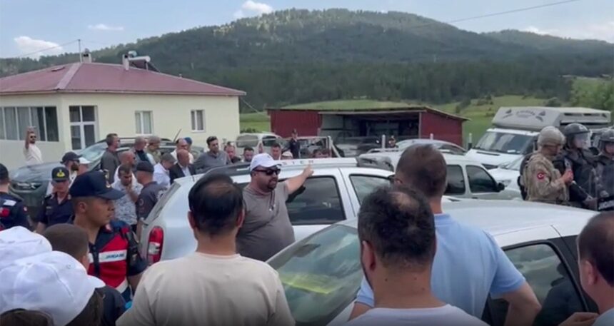 Sinop’ta yapılmak istenen maden toplantısı protesto edildi
