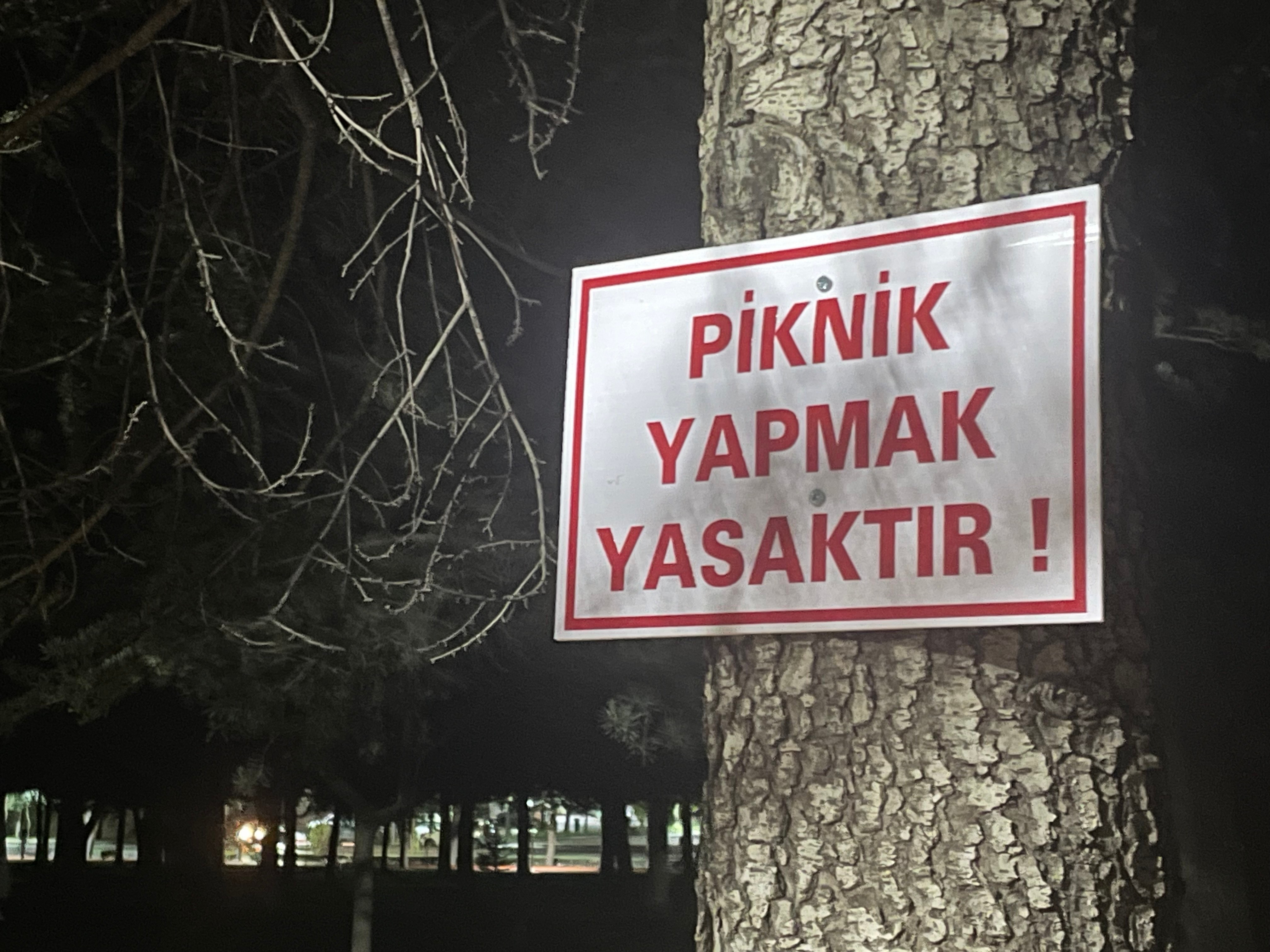 SÖZCÜ yazdı, yasakçı rektör geri adım attı