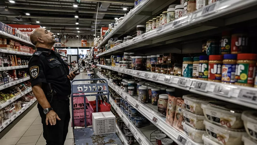 Tel Aviv’de panik! İsrailliler marketleri boşalttı