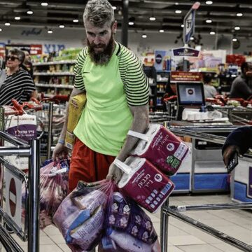 Tel Aviv’de panik! İsrailliler marketleri boşalttı