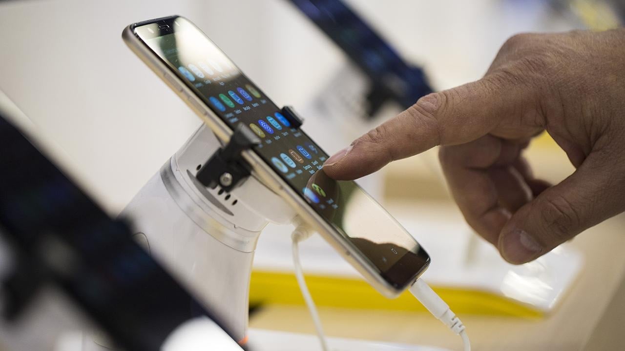 Telefonunuzdan silin: İşte haberiniz olmadan kartınızdan para çeken 9 uygulama