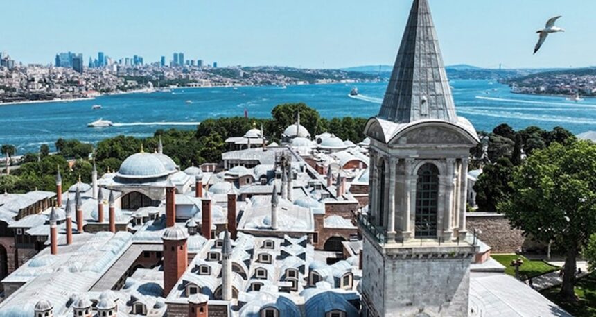 Topkapı Sarayı yarından itibaren gece ziyarete açık