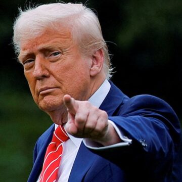 Trump’tan göstericilere tehdit: Tükürürlerse vurulacaklar