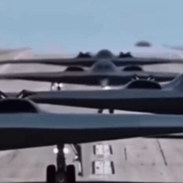Trump’tan korkunç ‘kutlama’ videosu: ‘İran’ı bombala’