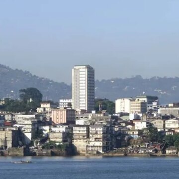 Türk şirketine borcunu ödemeyen ülkede elektrikler kesilecek