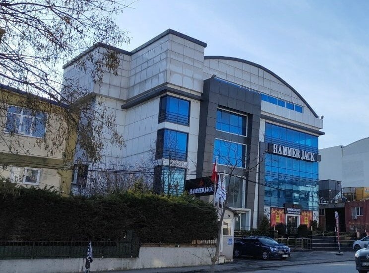Türkiye'nin 100 yıllık ayakkabı devi iflas yolunda