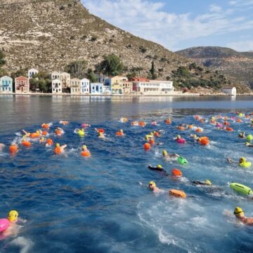 Uluslararası Meis-Kaş Yüzme Yarışı gerçekleştirildi