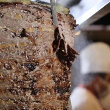 unlu-doner-zinciri-iflasin-esiginde-zE6jTRZz.jpg Ünlü döner zinciri iflasın eşiğinde