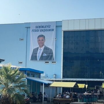 Vatandaşlardan Ferdi Zeyrek’e anlamlı destek