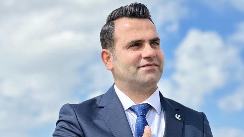 Yeniden Refahlı bir belediye başkanı daha istifa etti