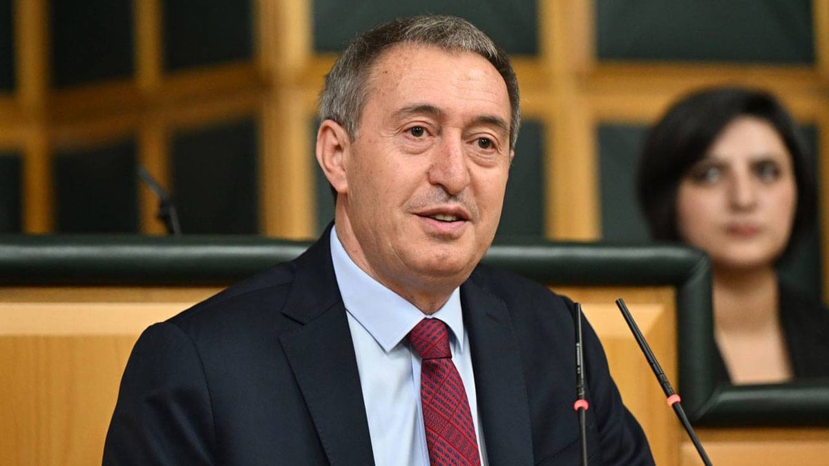 Açılımı yazdık hedef olduk