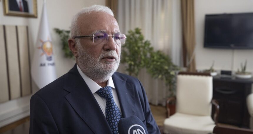 AKP’li Elitaş’tan partililere: Şehit aileleriyle tartışmayın!