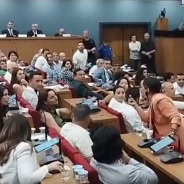 AKP’nin verdiği önerge meclisi karıştırdı: Bunlar nasıl cümleler?
