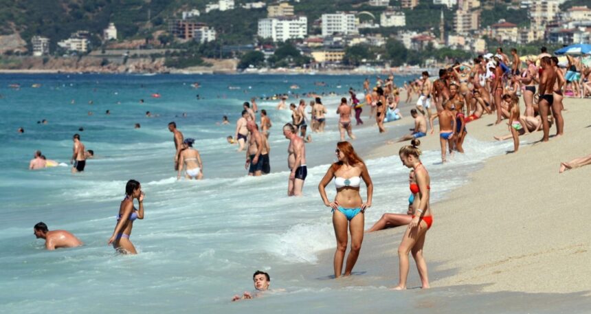 Alarm zilleri çaldırması gereken haber: Alman turist Türkiye’den kaçtı